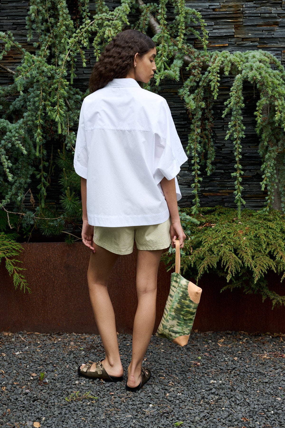 Berte Poplin Curved Hem skjorte - hvid